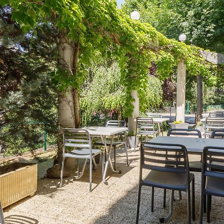 B&B Hotel Le Puy-En-Velay Vals-pres-le-Puy Exteriör bild