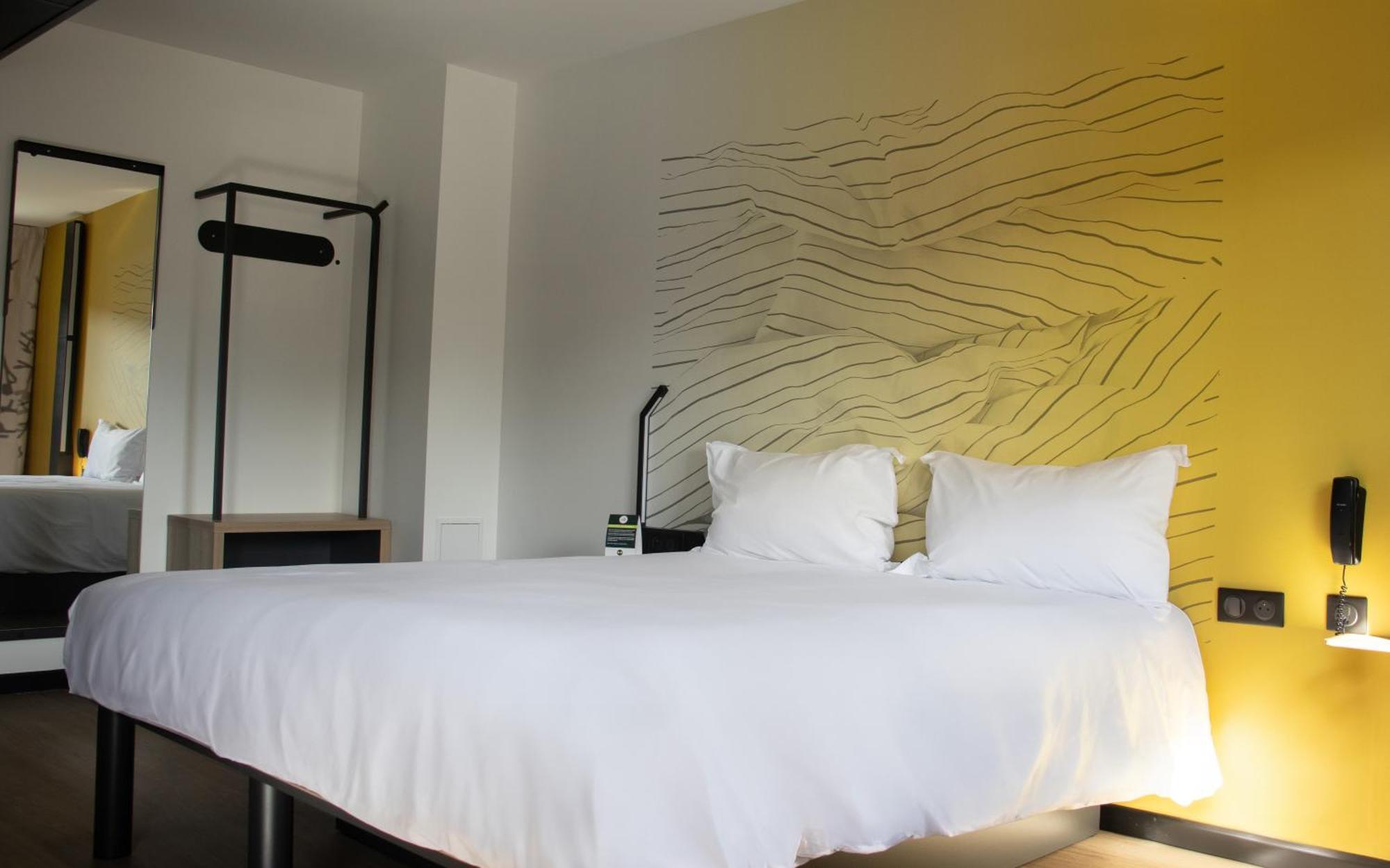 B&B Hotel Le Puy-En-Velay Vals-pres-le-Puy Exteriör bild