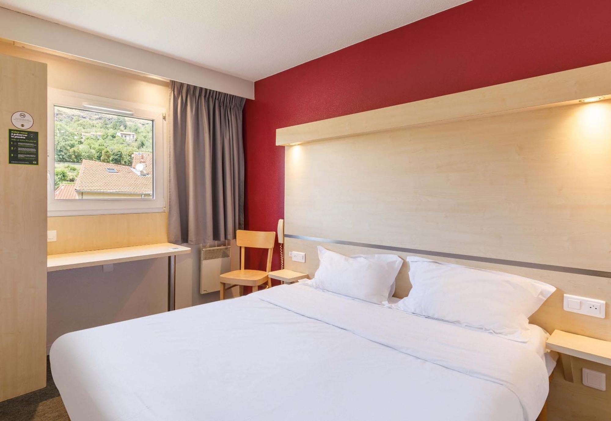 B&B Hotel Le Puy-En-Velay Vals-pres-le-Puy Exteriör bild