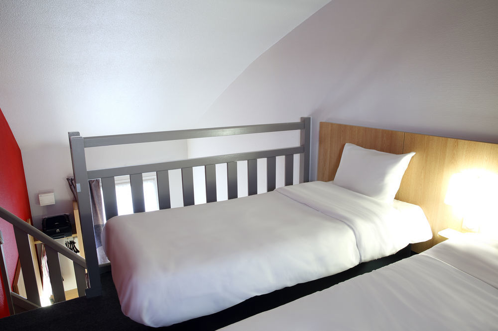 B&B Hotel Le Puy-En-Velay Vals-pres-le-Puy Exteriör bild